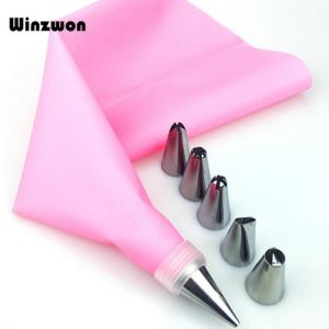 8Pcs/Set Silicone Kitchen Accessories Icing Piping Cream Pastry Bag With 6 Stainless Steel Nozzle DIY Cake Decorating Tips Set